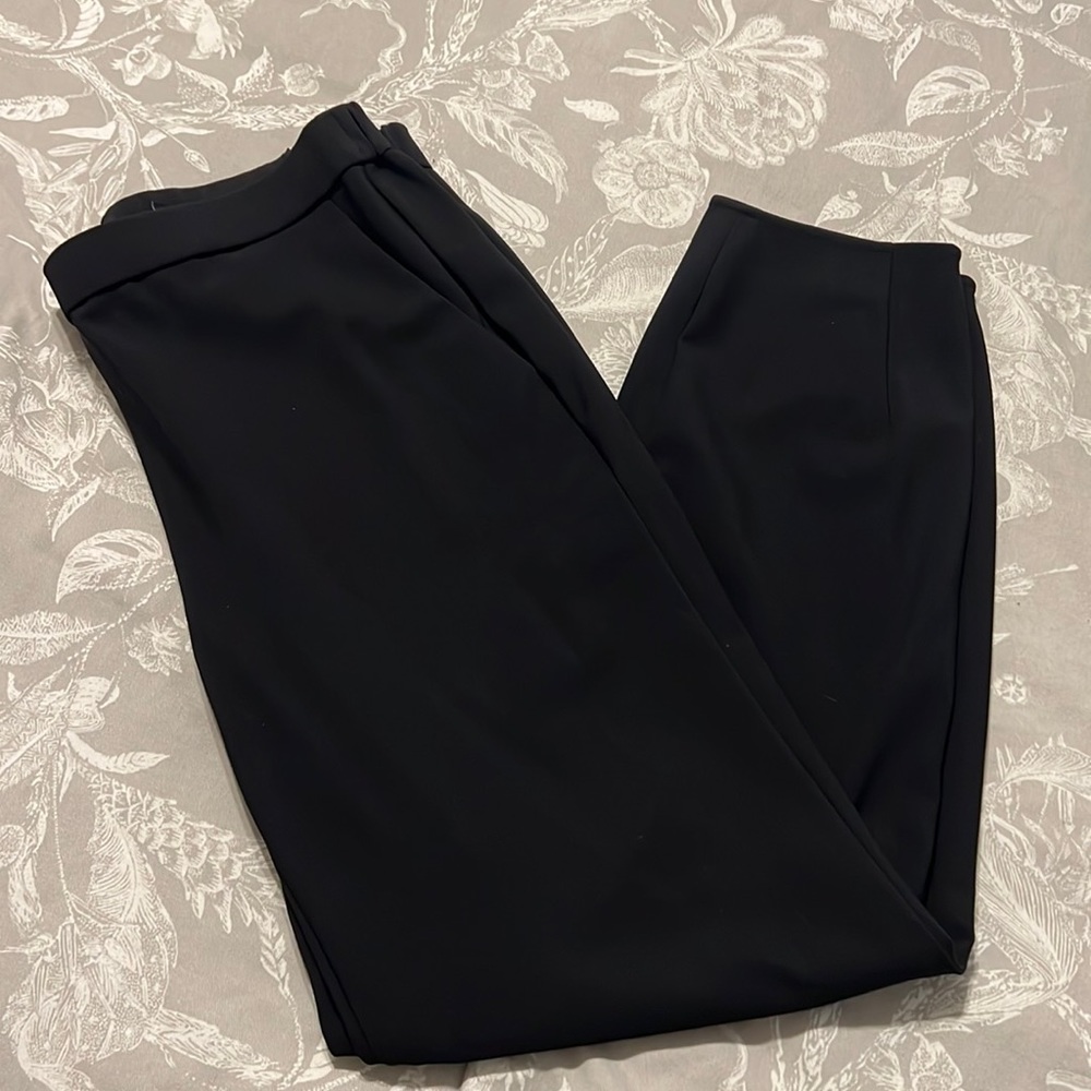 Theory size small pants